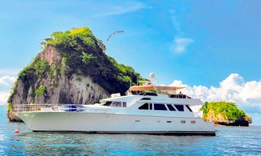 Cheoy Lee de 90 pies: la mejor experiencia en un yate con todo incluido en Puerto Vallarta