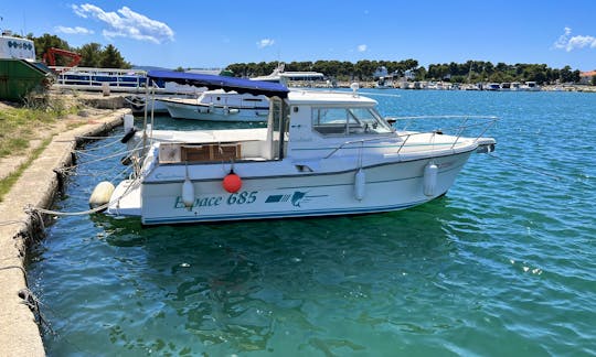Sea Adventures with Ocqueteau Espace 685 Motor Yacht in Zadar, Croatia