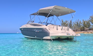 Offrez-vous une luxueuse escapade privée à Rose Island à bord d'un bateau Monterey de 30 pieds !