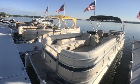 24'  Pontoon Rental deliver to your dock /servicing Lakes South West Michigan