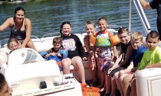 Pontoon Rental in Fennville  $1900 six Days 3 days mid-week 1400$ NO DAILYS 