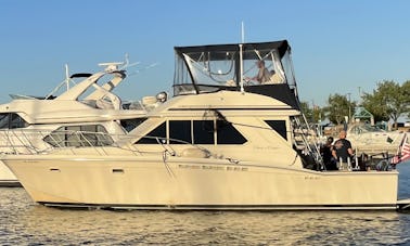 Chris Craft de 40 pieds pour la pêche ou la croisière sur le lac Michigan