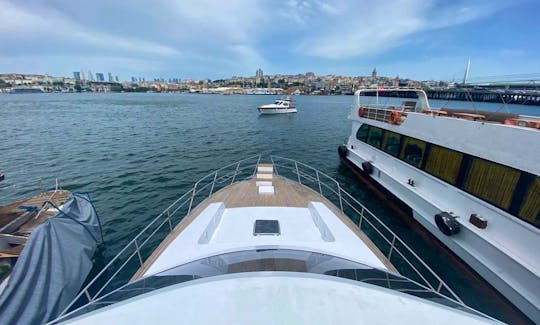 Motor Yacht Charter Awaits You in İstanbul, Turkey