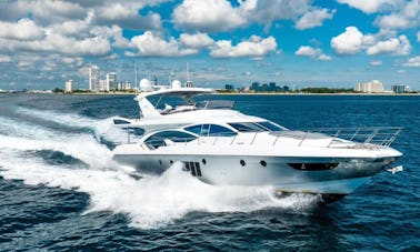 75' Azimut  II Luxurious Yacht In Miami, Florida.