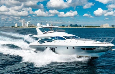 75' Azimut  II Luxurious Yacht In Miami, Florida.