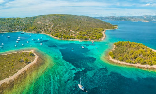 Private Half Day Blue Lagoon Tour In Split, Croatia
