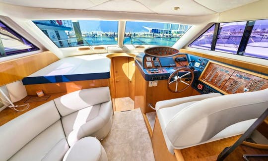 52 feet Al Tamar Yacht