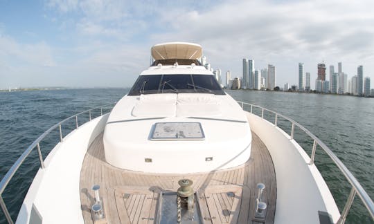 ¡Oferta de la semana! Yate Azimut de 70 pies en alquiler en Cartagena, Colombia