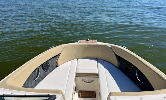 Enjoy 24 ft Sea Ray in Cape Coral, Rates as low as $276 per day (minimum 3 days)