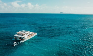 73' Power Catamaran in Mauritius - Up to 100 guests