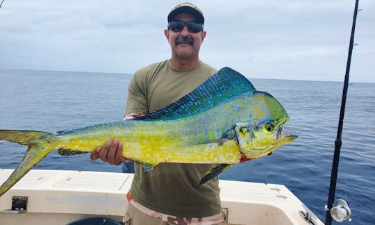 9hr Private Fishing Charter, Offshore Banks