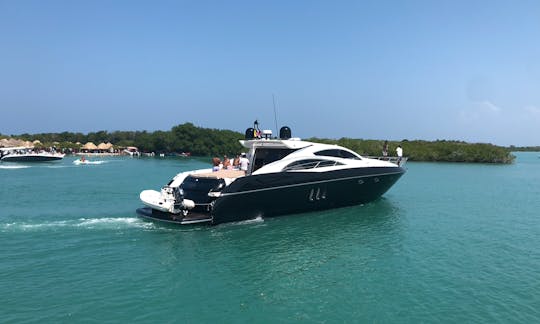 ¡Oferta del día! Yate Sunseeker de 72 pies en alquiler en Cartagena, Colombia