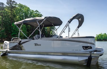 2022 Tahoe LTZ Tritoon w/ Captain for Charter on Lake Wylie