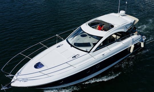 Beautiful Beneteau 40’ Sunny Isles / North Miami Beach / Aventura