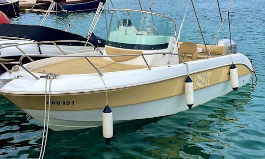 Sessa Key Largo 22 (200hp) Deck Boat Rental in Split, Croatia