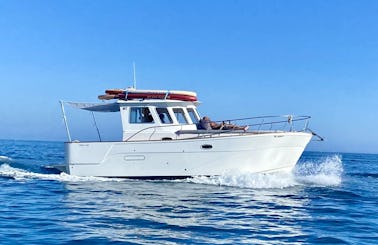 Rivera 980 Yacht Charter in Portimão
