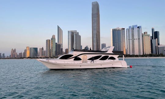 Power boat in Abu Dhabi