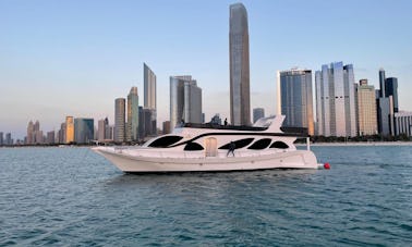 Power boat in Abu Dhabi