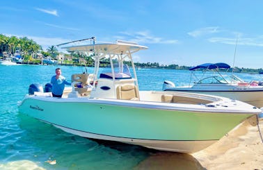 New 25FT Center Console (12 passengers) - Perfect for Sandbar or Fishing!