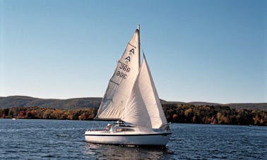 Captained Charter 21ft Sailboat in Salisbury 2 person charter 2 hrs.