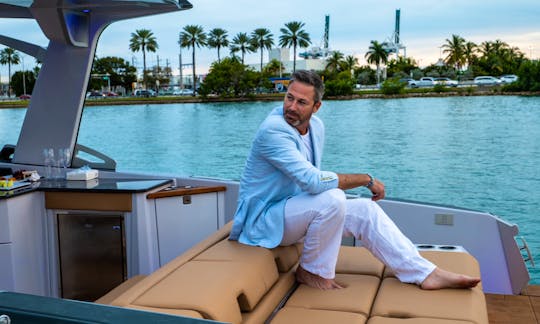 Pure Luxury Dream on the Water - Brand New Aviara AV32 in Miami