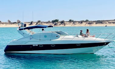 Excursions en bateau privé en yacht à moteur en Algarve, Portugal