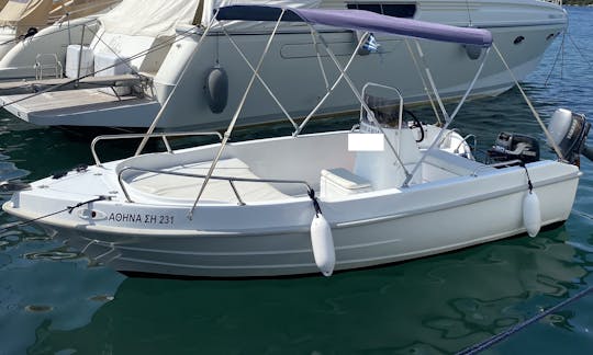 Rent this Powerboat for 5 People in Sivota