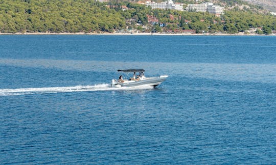 Marlin 790 Dynamic con motor Honda de 250 CV en Trogir