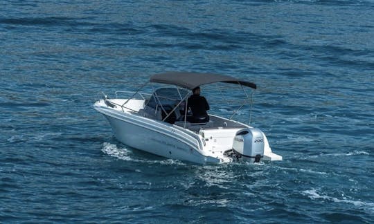 Atlantic Marine 670 RIB en alquiler en Trogir, Croacia