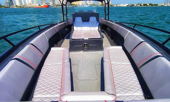 42 feet LUXURY SPEED BOAT Charter In Cartagena, Bolivar