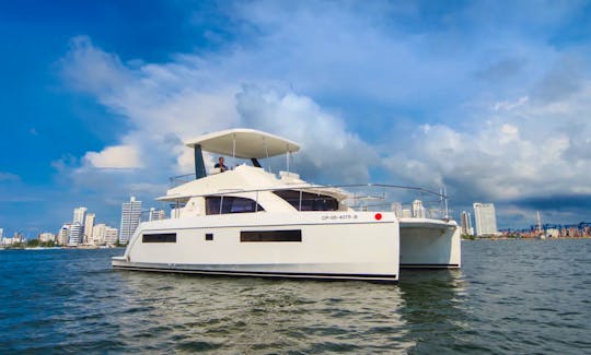 Deal of the Week! Leopard 43 Ft Catamaran for Rent in Cartagena, Colombia.