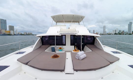 ¡Oferta de la semana! Catamarán Leopard de 51 pies en alquiler en Cartagena, Colombia.