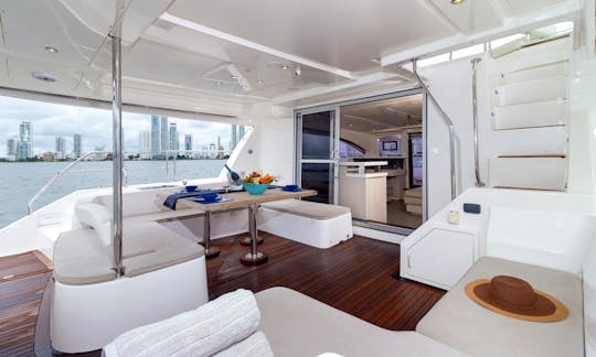 ¡Oferta de la semana! Catamarán Leopard de 51 pies en alquiler en Cartagena, Colombia.