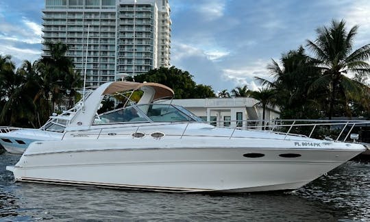 Enjoy Miami with SEA RAY 33FT Motor Yacht!!!