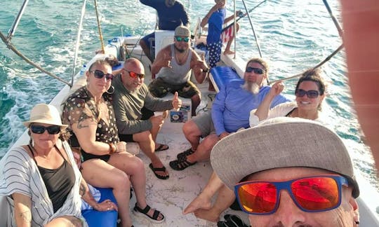 Private boat Chartres to Caye Caulker Island