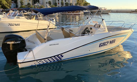 Terrasse Quicksilver Activ 675 à Makarska