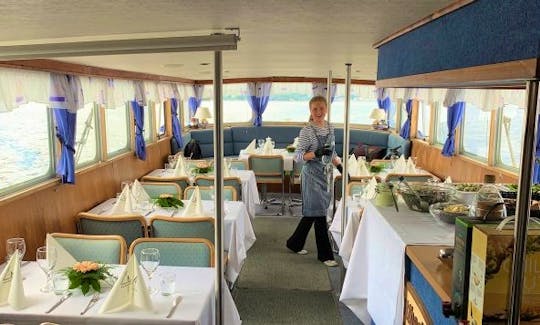 Dining in the Cabin. Suitable for 30 pax