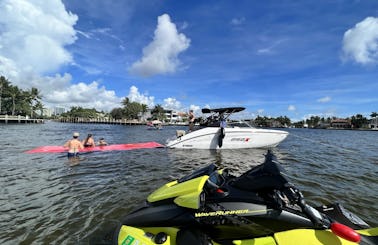 2022 Yamaha 252XE in Fort Lauderdale, FL