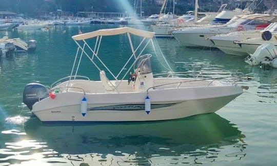 Powerboat Blumax 012 For Rent In Castellammare del Golfo Sicilia