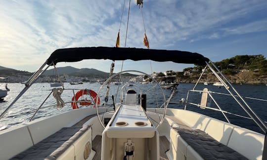 Jeanneau Sun Odyseey 42.2 Sailing Yacht in Cadaqués, Spain