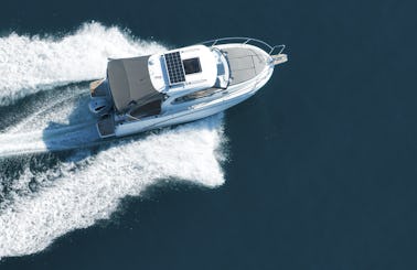 Private Skippered tours with NEW Beneteau Antares 8 in Rovinj!