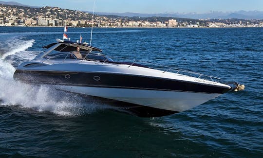 Sunseeker 48 Motor Yacht Rental in Golfe-Juan, Provence-Alpes-Côte d'Azur