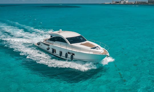 Alquiler de yate de lujo FAIRLINE TARGA 64 en Cancún