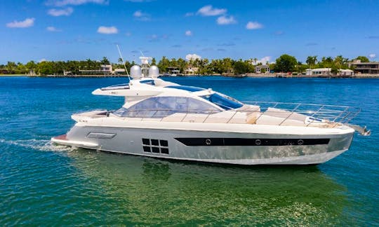 60' Azimut S6 in Miami Beach