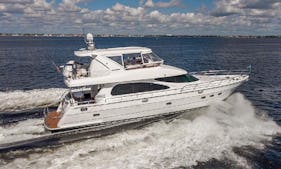 64' Luxury Horizon Sport Yacht Rental in Fort Myers Beach, Florida