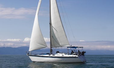 Hermoso velero Hunter de 40 pies: disfruta de la aventura y la brisa marina en Puerto Vallarta