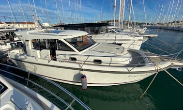 Motorboat rental in Marina Kaštela (Kaštel Gomilica), Kroatia - Nimbus 365 Coupe (Fourlux)