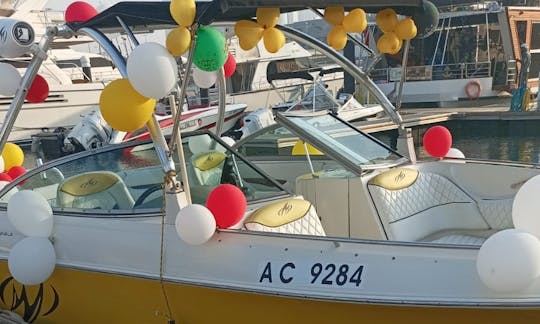 2022 Bowrider 30' for Rental in Abu Dhabi