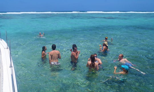 Mexico Rocks Shared Day Sail in Belize