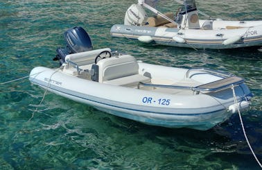 Scanner Cosmo 420 RIB A small boat with a lot of space…